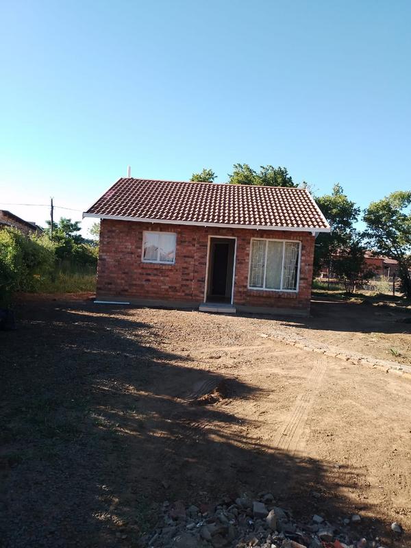 2 Bedroom Property for Sale in Lourierpark Free State